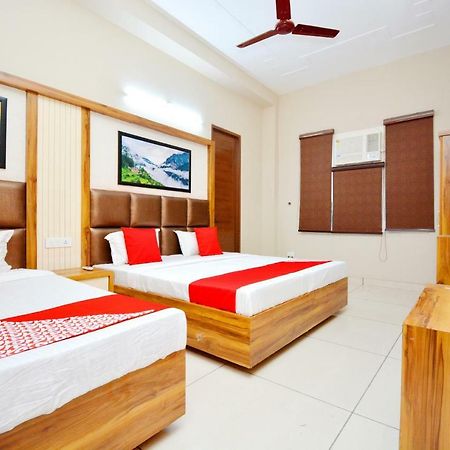 Oyo 40699 Grand Sokhi Otel Tarn Taran Dış mekan fotoğraf