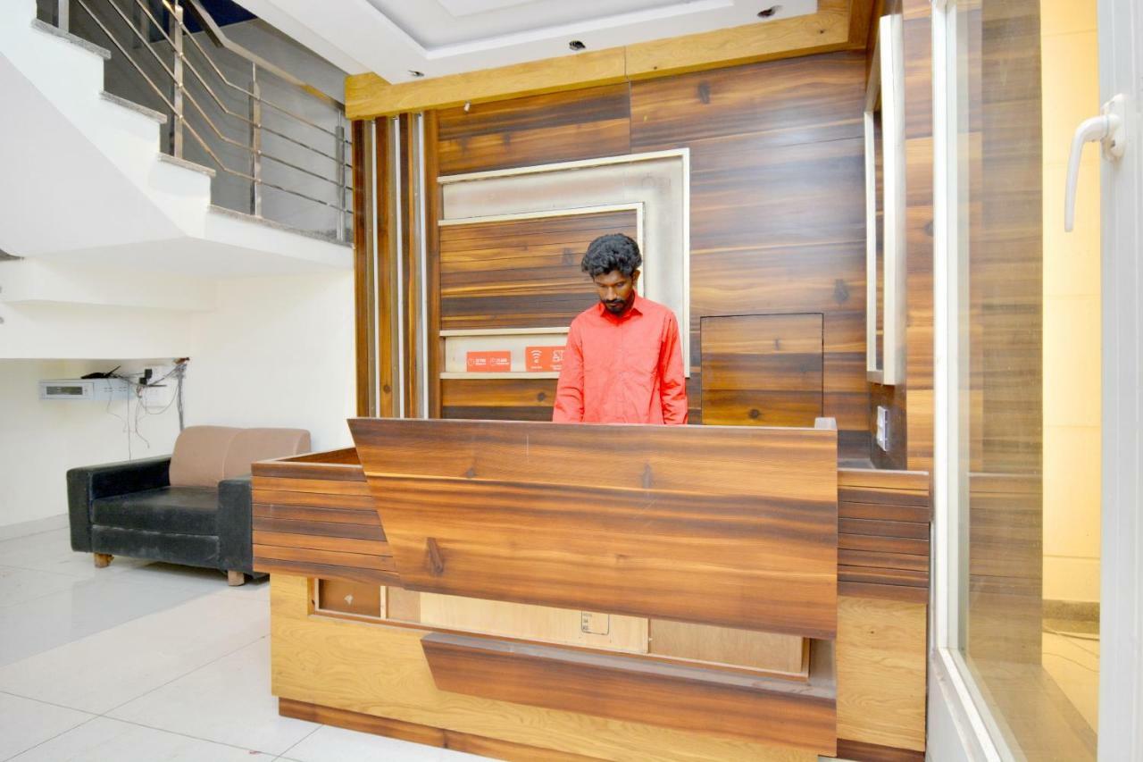 Oyo 40699 Grand Sokhi Otel Tarn Taran Dış mekan fotoğraf